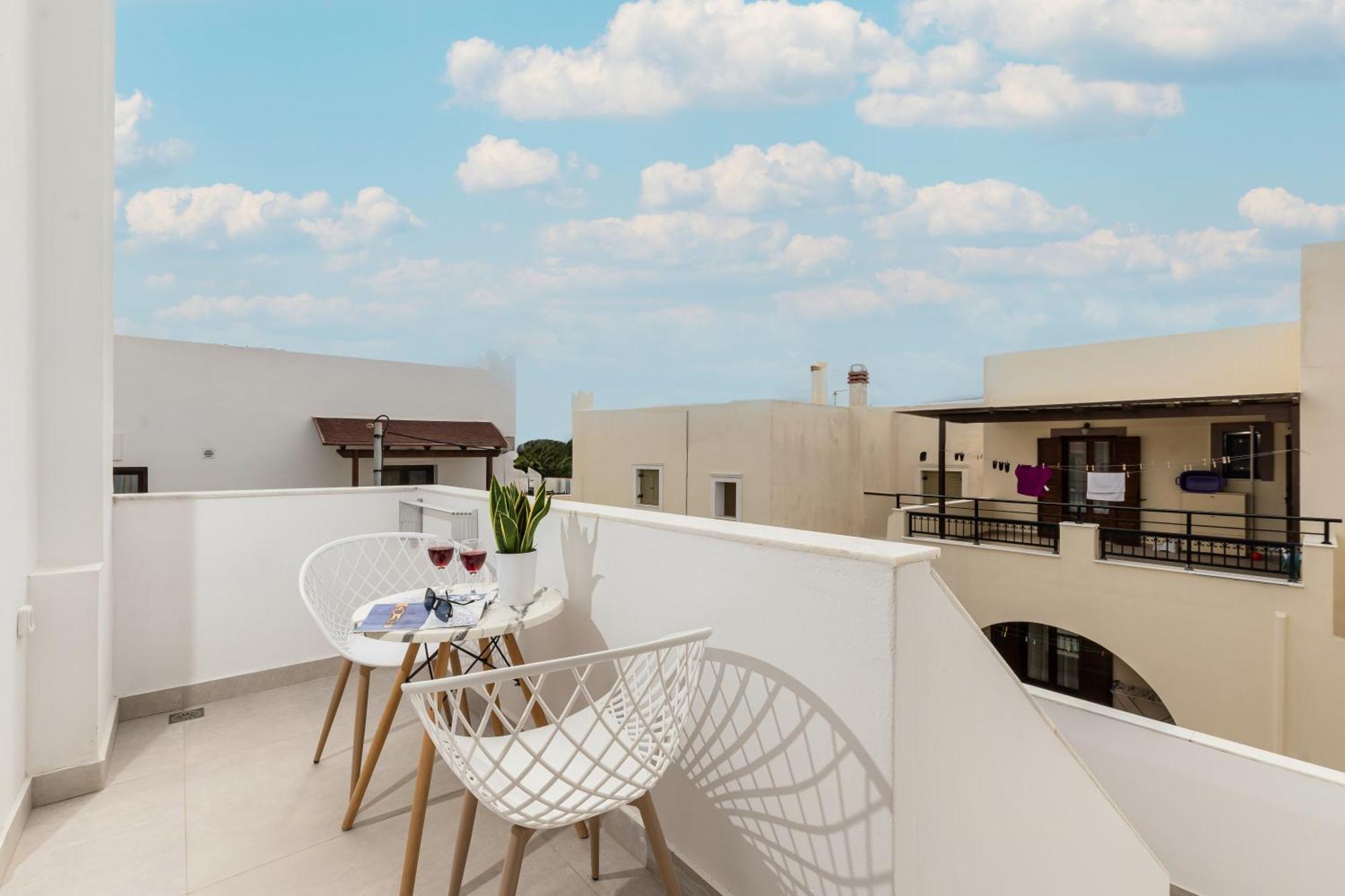 Aparthotel Golden Bird'S à Naxos City Extérieur photo
