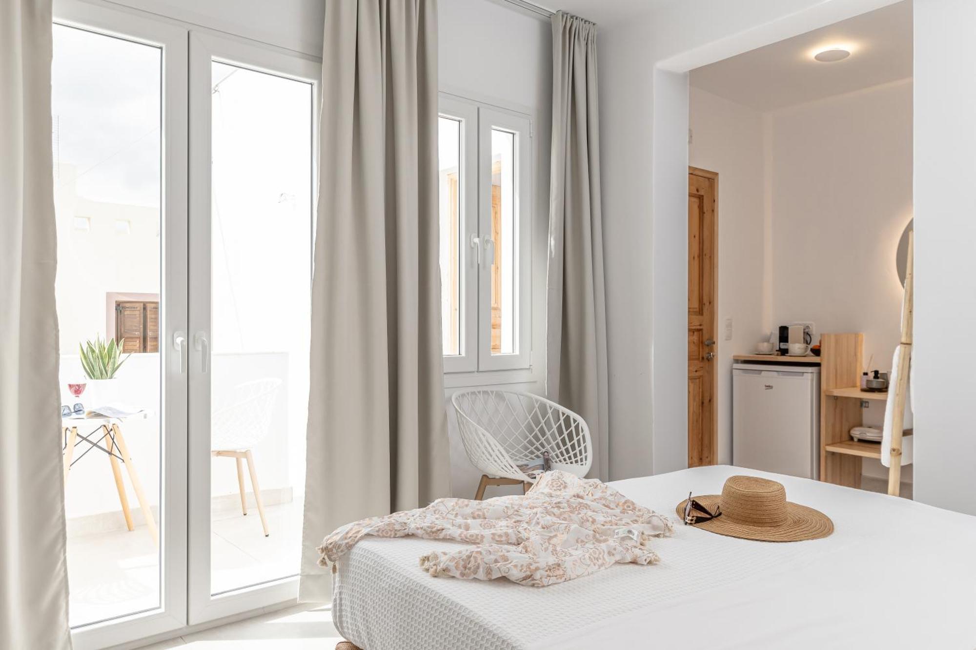Aparthotel Golden Bird'S à Naxos City Extérieur photo