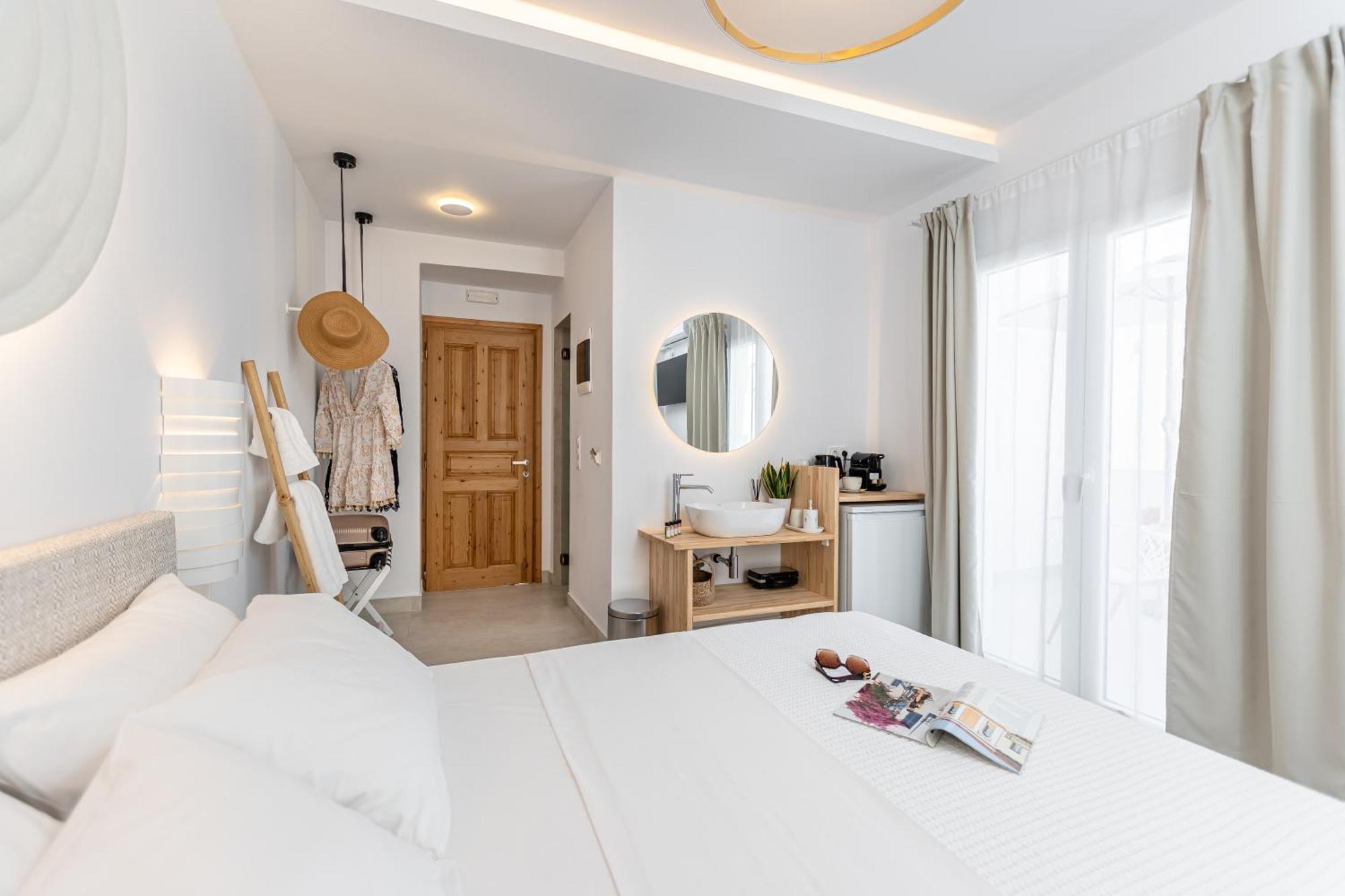 Aparthotel Golden Bird'S à Naxos City Extérieur photo