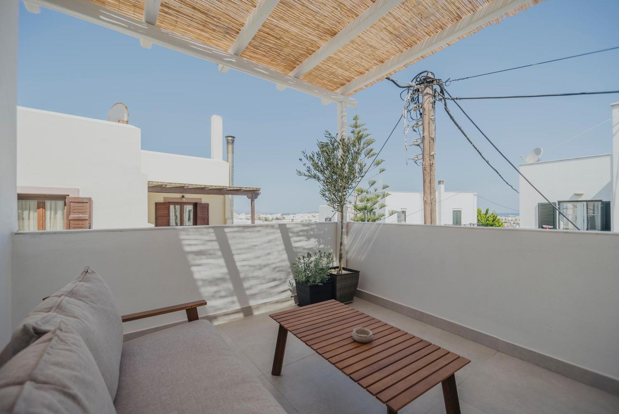 Aparthotel Golden Bird'S à Naxos City Extérieur photo